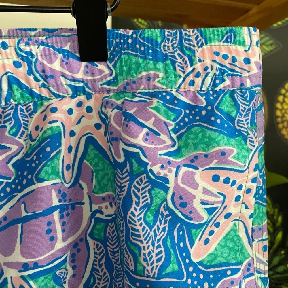 Vineyard Vines Men’s Purple Blue Turtle Print Swim Shorts Trunks Large